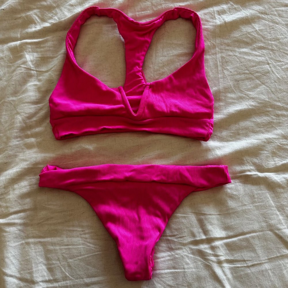 Ribbed Pink V Bikini Set